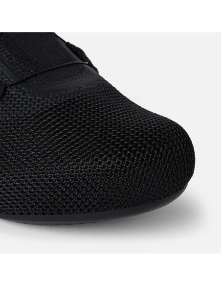 DMT KR4 shoes