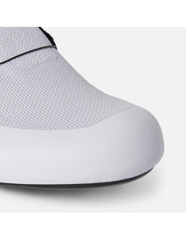DMT KR30 shoes