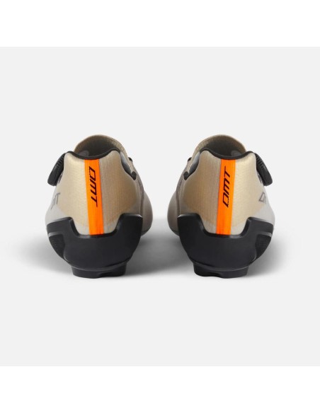 DMT KR30 shoes