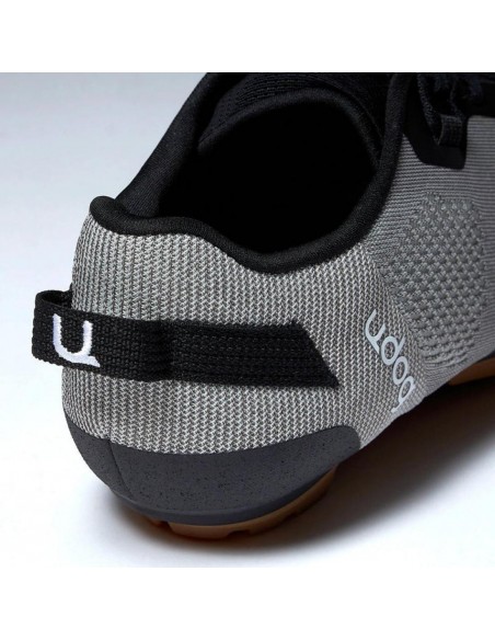 Scarpe U-Dog Distanza